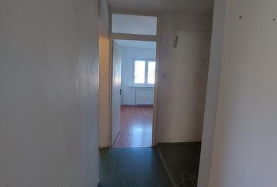 Apartament cu trei camere Pitesti-Arges - 33