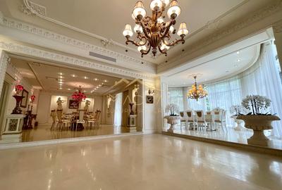 Impressive Villa *1500 SQM usable* 2613 SQM land / Open to the lake - 10