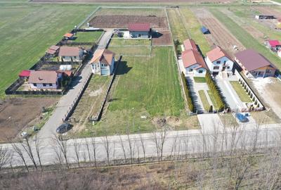 Teren intravilan de vânzare în Ciugud - 2