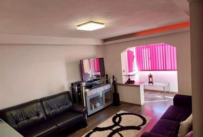 Apartament 3 Camere Zona Tractorul - 1