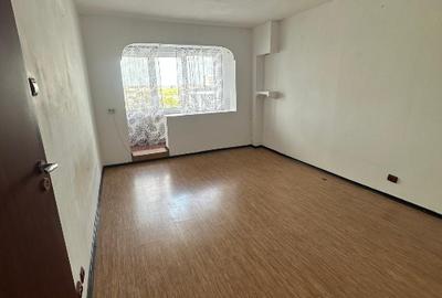Bld. Chisinau -Piata Delfinului-Apartament 2 camere-confort 1-Centrala -Parcare - 2