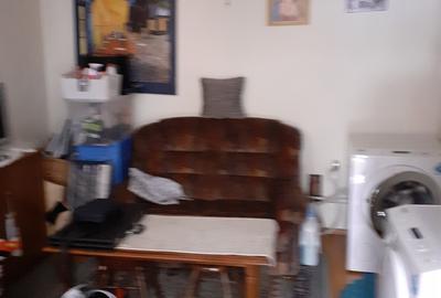 Vand casa P + M, cu 5 camere in zona 7 Noiembrie - 5