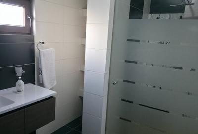 Vila spatioasa in Mamaia Nord, aproape de plaja, curte mare & 2 terase - 17