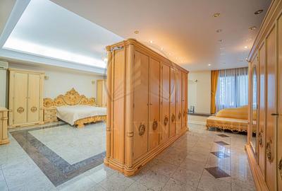 Ultracentral -Cladire impozanta  D+P+2E. - 25