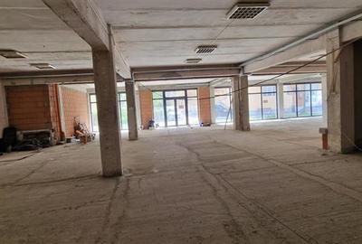 Resita Central Chirie Spatiu Com.500 Mp.Open Space Piata Sud.Comision ZERO Chiri - 7