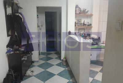 Vitan Mall  doua camere unice 6/8 - 5