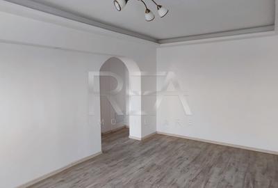 2 camere Vitan decomandat, inst. schimb., an 1983 - 1