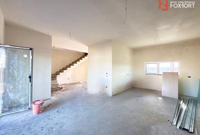 COMISION 0% Triplex cu 4 camere de vanzare in localitatea Sacalaz - 2