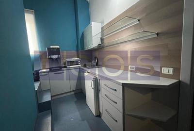 VANZARE SPATIU COMERCIAL | ZONA NERVA TRAIAN - 14