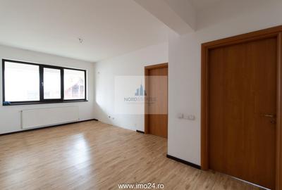 Apartament cu 3 camere în Băneasa