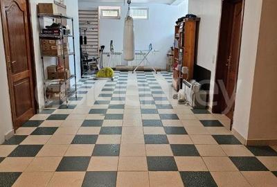 Vila individuala cu 8 camere | piscina | 2 garaje | 888mp teren - 29