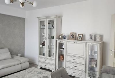 Apartament cu 3 camere decomandat în Valea Lupului