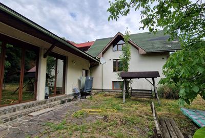 Casă/Pensiune de vanzare cu piscina interioara, Fizira, Comision 0% - 16