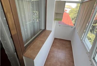 Ap 2 cam, renovat, et 4, zona ULTRACENTRALA - FINANTE - 13