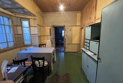 Vila P+ Et 1, Marasesti stradal - 8