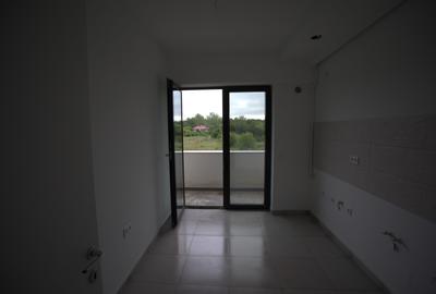 Se vinde apartament 2 camere - 1