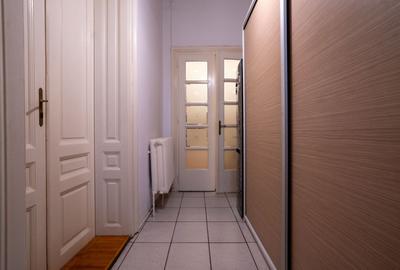 Apartament central de vânzare – la curte comună - Oradea - 12