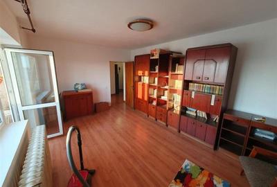 Vanzare apartament 4 camere decomandat Pantelimon - 8