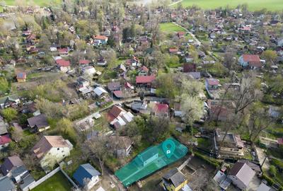 Casă cu mansardă la 3 insule - 1