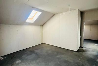 Casa finisata la cheie cu 5 camere in localitatea Santandrei - 6