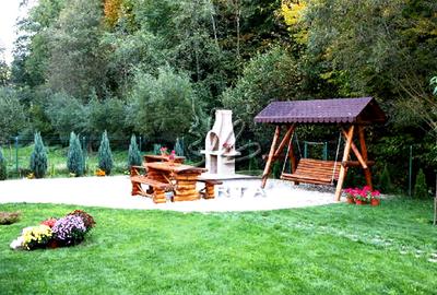 Vila de Vânzare lângă Castelul Bran – Oază de Liniște și Eleganță - 4