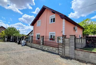 Casa individuală P+M, zonă liniștită, în Vatra veche a satului - 1