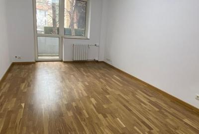 SE VINDE APARTAMENT DECOMANDAT 10 CAMERE LUX 456 MP UTILI IN ZONA AVIATORILOR - 11