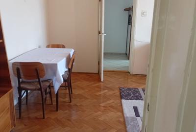 De inchiriat apartament cu 2 camere Podgoria - 8