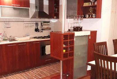 Vila 7 Camere Voluntari | 3 Bai | Curte | Centrala proprie | P+1+M | 2 Terase - 7