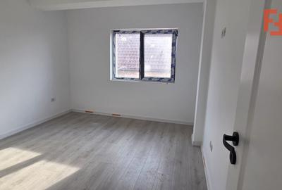 Duplex cu 4 camere in Mosnita Noua - Valery - 10