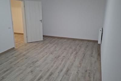 Apartament cu 3 camere decomandat în Militari