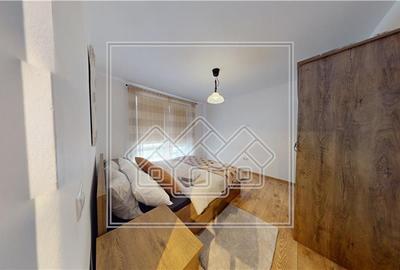 Apartament de vanzare in Sibiu  - 4 camere, 2 bai si balcon - - 12