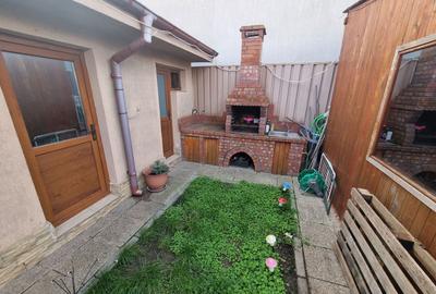 Bratianu  -casa cu deschidere pe colt - 7