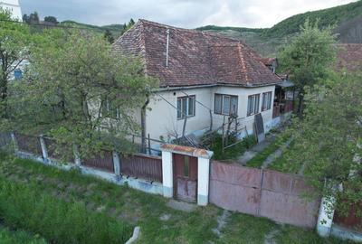 Vand casa cu 5 cam.in com.NEAUA sat Ghinesti - 2