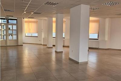 Cladire Birouri - 900 mp - Piata Cibin - Clinica Medicala - IT - Servicii - 3