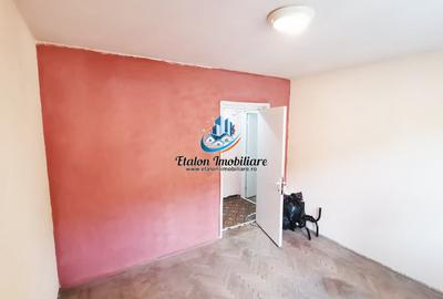 Apartament 4 camere semidecomandat, etaj 6, Maratei Piatra Neamt - 2