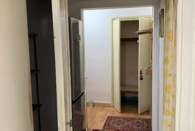 De vânzare apartament doua camere Reșița - 1