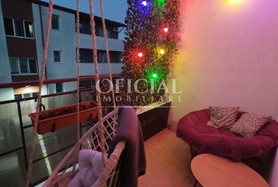 Apartament cu 3 camere semidecomandat, mobilat în Florești