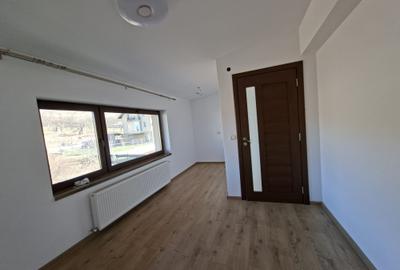 Casa/Vila De Inchiriat In Borhanci - 13