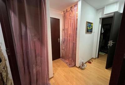Apartament cu 2 camere decomandat, mobilat în Cișmigiu