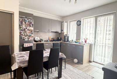 Apartament cu 3 camere în Florești