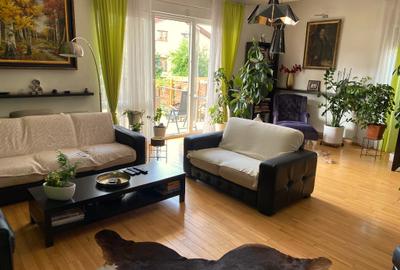 Casă cu 5 camere în Pipera