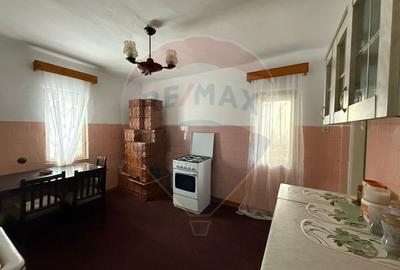 Casă / Vilă cu 6 camere de vânzare - 10