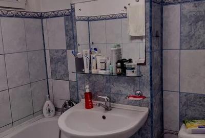 Apartament cu 2 camere decomandat, etajul 2/4, zona Tatarasi - 6