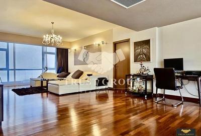 Apartament cu 4 camere semidecomandat, mobilat în Herăstrău