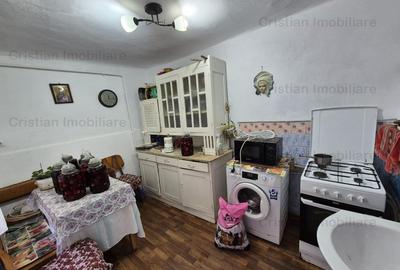 Casa 3 camere, caramida, toate utilitatile, teren 226 mp zona Centru Istoric - 4