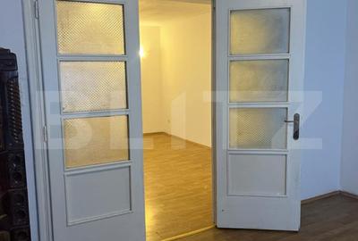 De vanzare, casa in Schei - 12