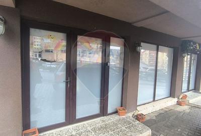 Spațiu comercial, de 163.73 mp, în Florești