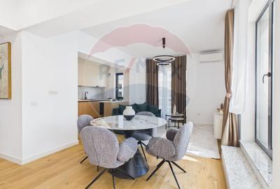 Apartament utilat complet, prima inchirere, cu terasa de 25 mp - 18