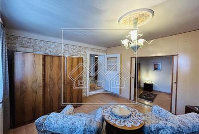 Casa de vanzare in Sibiu - 100 mp utili + teren de 198 mp - - 24